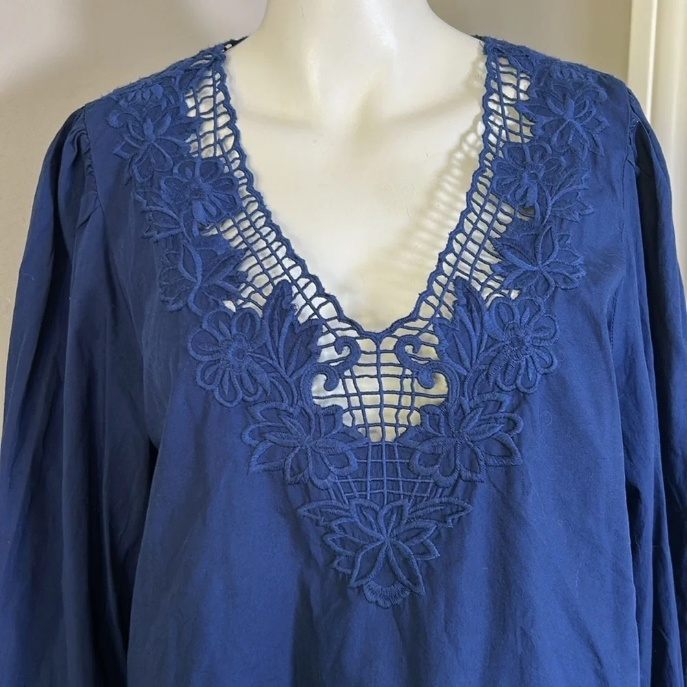 J Crew V neck top eyelet trim navy blue long sleeve cotton shirt blouse Sz L NEW